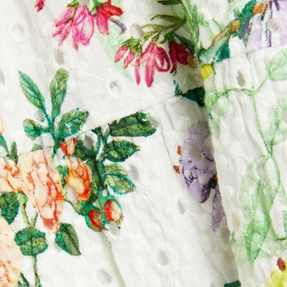 NWT Alice + Olivia Kristie Floral Print Puff Sleeve Dress Green White Multi 6 - Picture 8 of 8